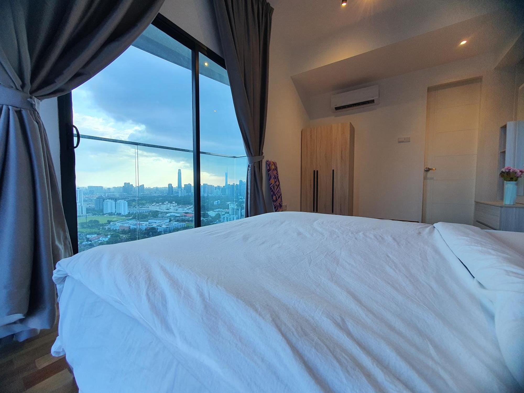 Reizz Residence By Luxury Suites 쿠알라룸푸르 외부 사진